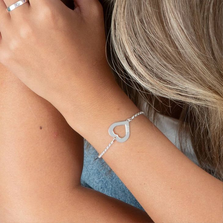 Cut Out Heart Engraved Bracelet model
