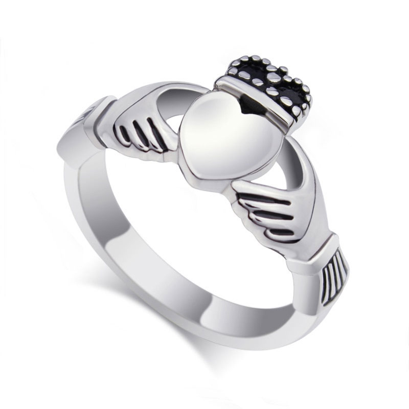 Mens Claddagh Ring