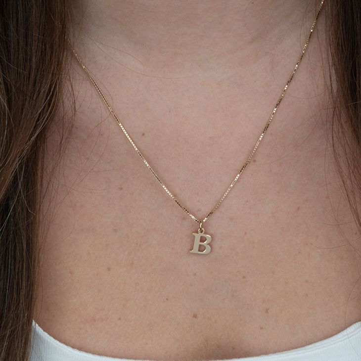 Capital Initial Letter Necklace - Picture 3
