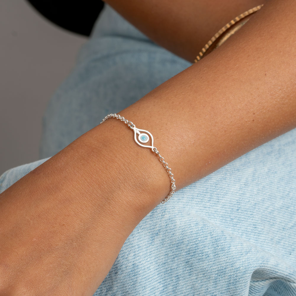 Delicate Evil Eye Bracelet 