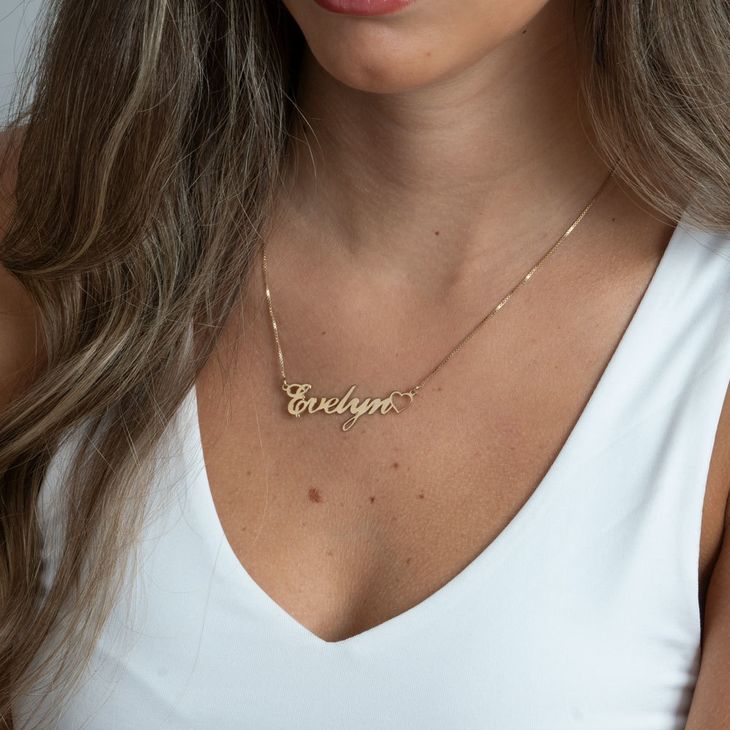 Classic Name Necklace With Heart information