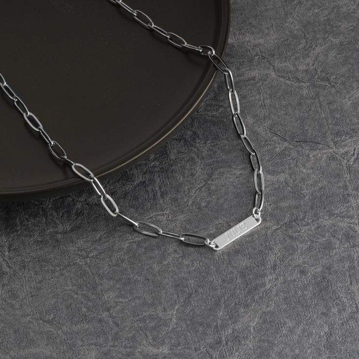 Paperclip Necklace With Small Nameplate information