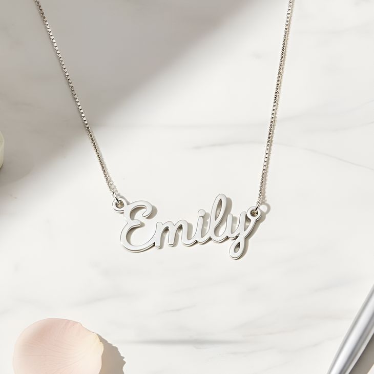 Bold Cursive Name Necklace - Picture 2