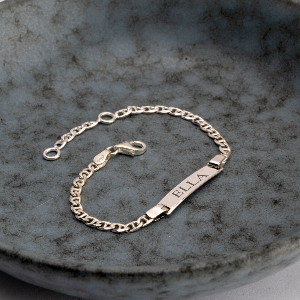 Engraved Bar Bracelet for Kids 