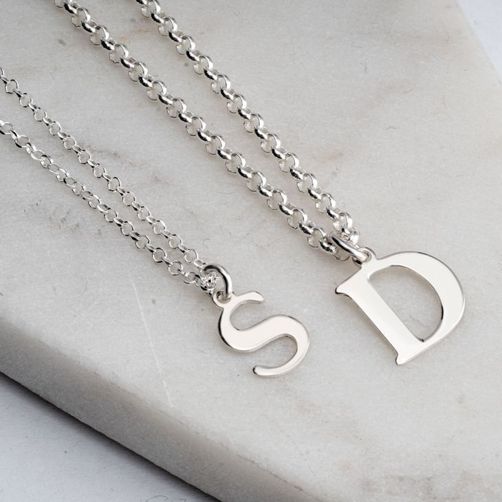 Initial Necklaces for Couples information