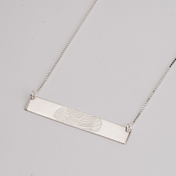 Horizontal Bar Fingerprint Necklace model