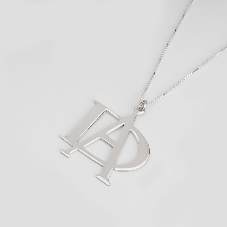 Interlocking Monogram Necklace - Picture 2