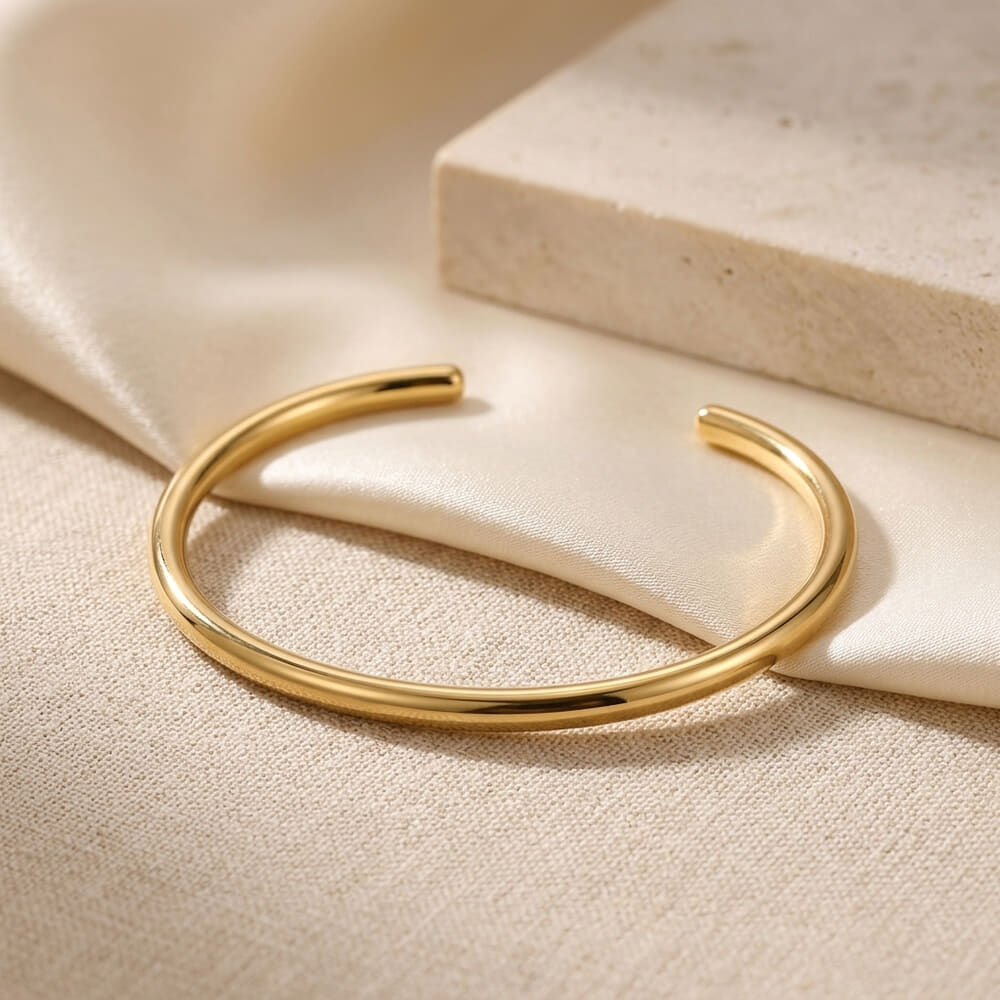 Fashionable model with the Slim Open Bangle Bracelet, radiating effortless elegance